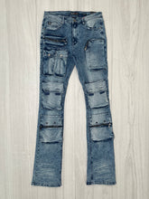 Load image into Gallery viewer, Cargo Stacked Jeans
